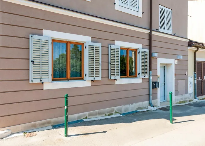 Apartment Villa Bagnole